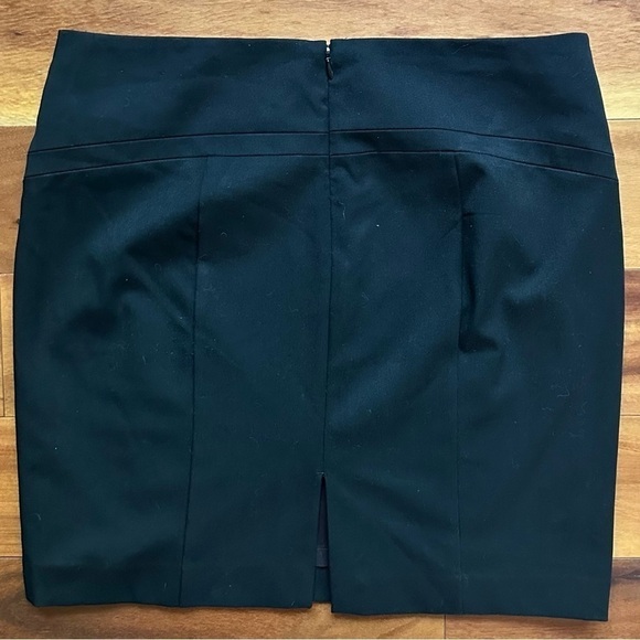 Express Pencil Skirt - Picture 3 of 9